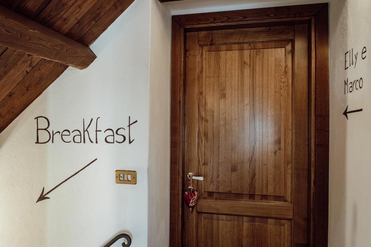 B&B Casatorre Saludecio Екстер'єр фото